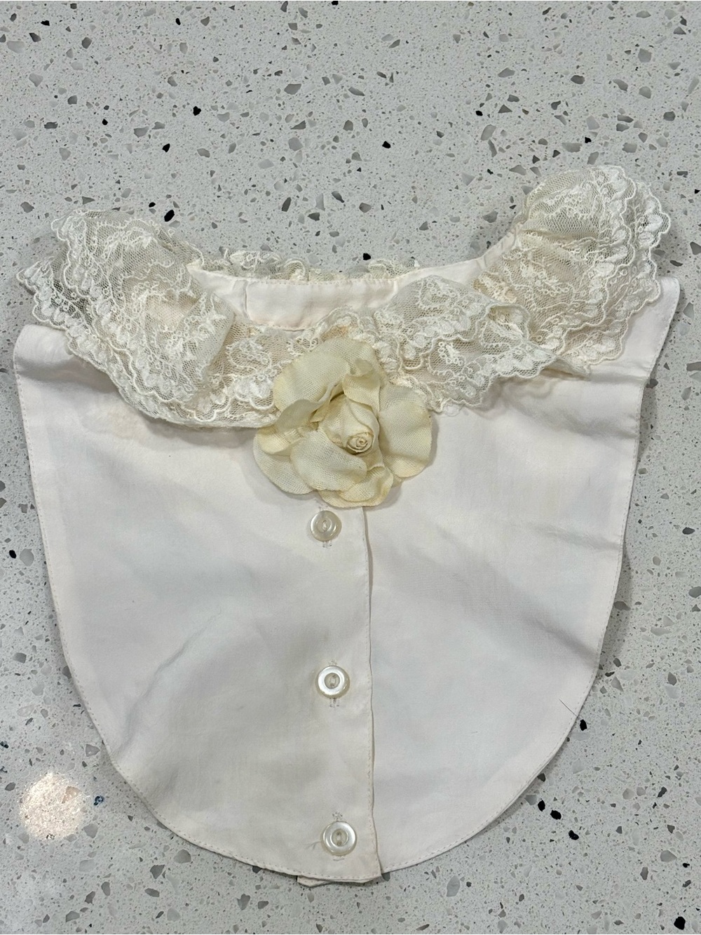 Chaus Vintage 80’s Double Lace and Rose Collar Size M